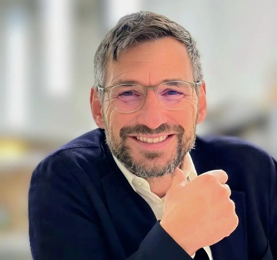 Porträt von Tristan Andres, AI Coach bei mAInd